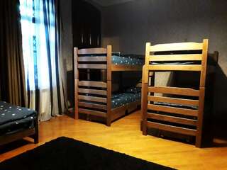 Хостелы Central House Тбилиси Общий номер для мужчин и женщин 103-3