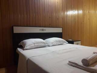 Хостелы Central House Тбилиси Семейный номер 206/207-1