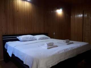 Хостелы Central House Тбилиси Семейный номер 206/207-7