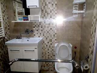 Хостелы Central House Тбилиси Двухместный номер «104» с 1 кроватью-4