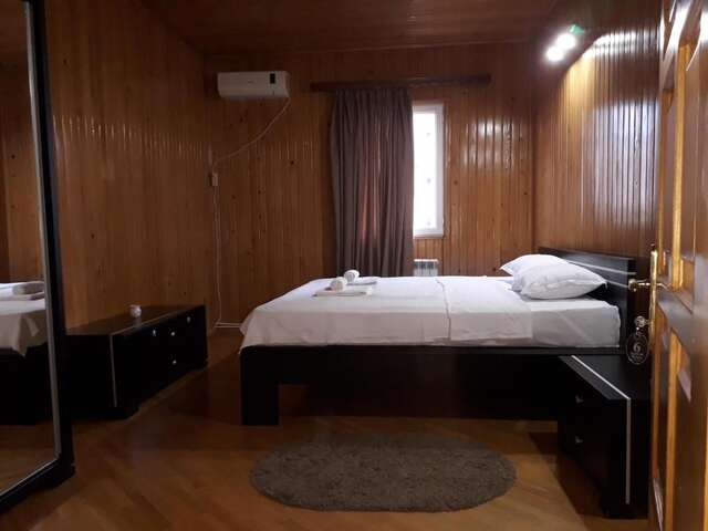 Хостелы Central House Тбилиси-28