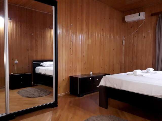 Хостелы Central House Тбилиси-29