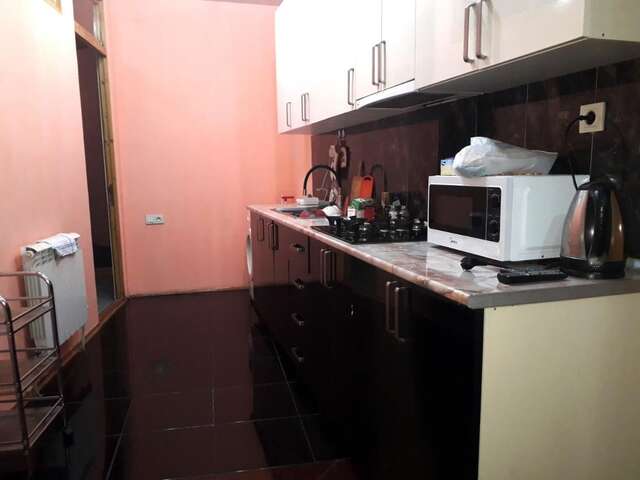 Хостелы Central House Тбилиси-43